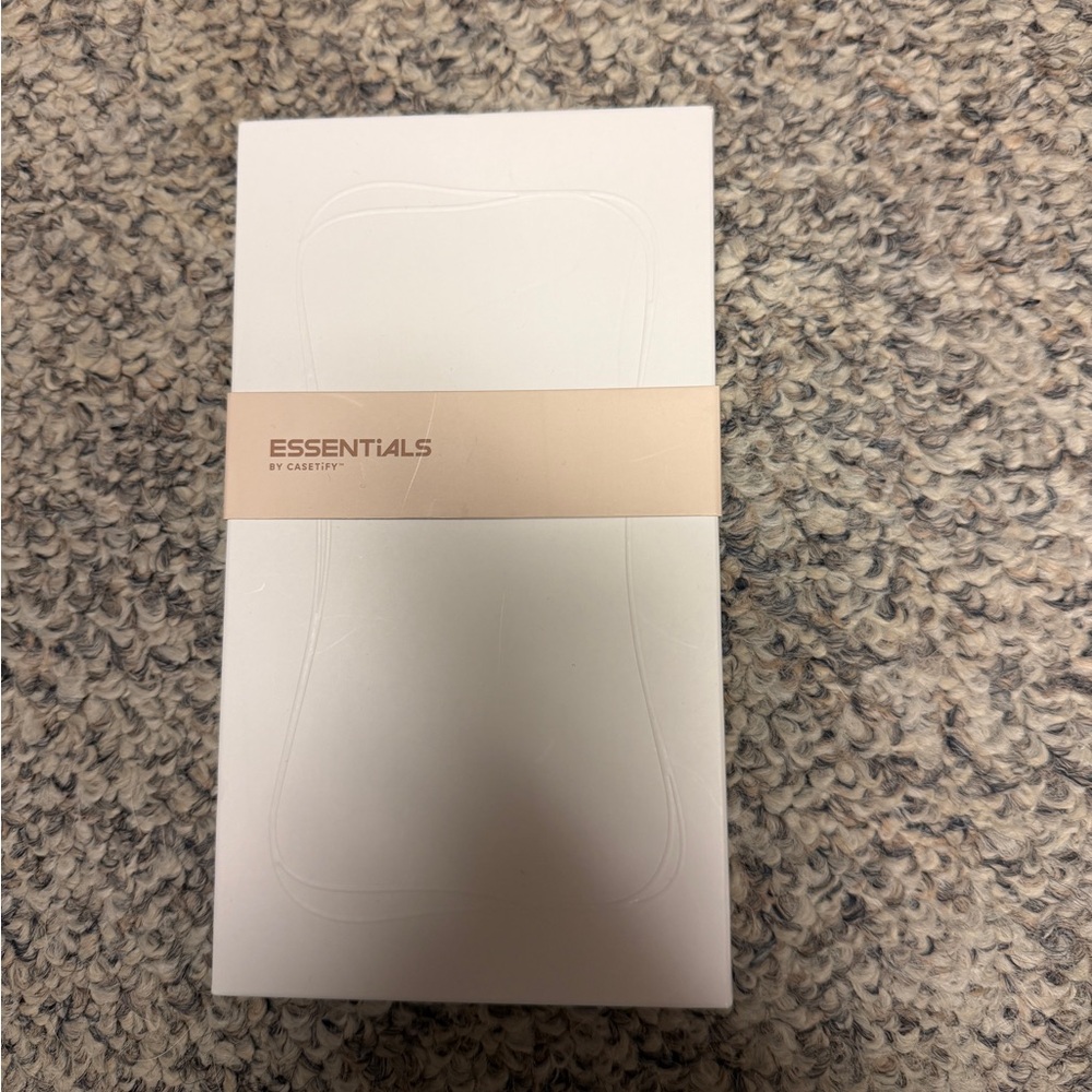 Casetify Ripple Case - Beige - Picture 2 of 5